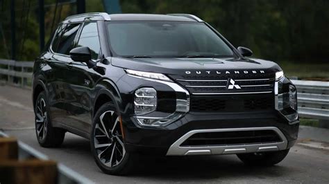 2023 Mitsubishi Outlander.
